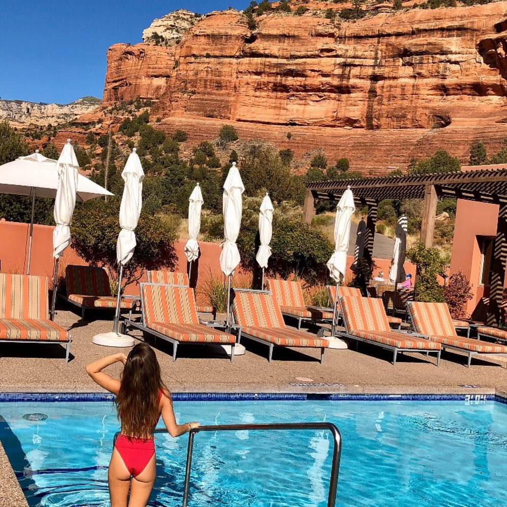 Meet your Posher, Victoria